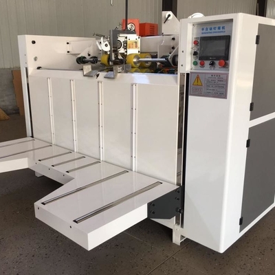 Semiauto гофрировало картон делая машиной рифленую коробку автоматическая машина