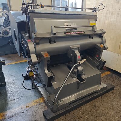 5.5KW Мощность двигателя Гофрокартонная Вырубная Машина Нержавеющая Сталь Пластина Hengshui Мотор Предлагает Стабильную и Точную Резку