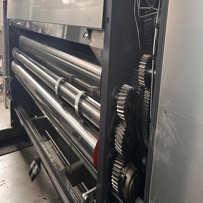 Флексографическая печатная машина для гофрокартона, двойной слоттер, ротационная высечка