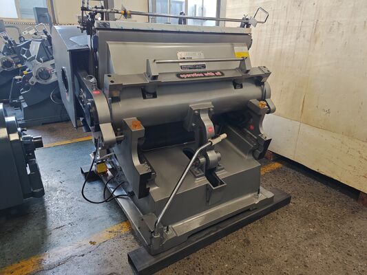 ML1200 Тяжелая ручная машина для высечки гофрокартона 20 шт/мин 1200 * 830 мм
